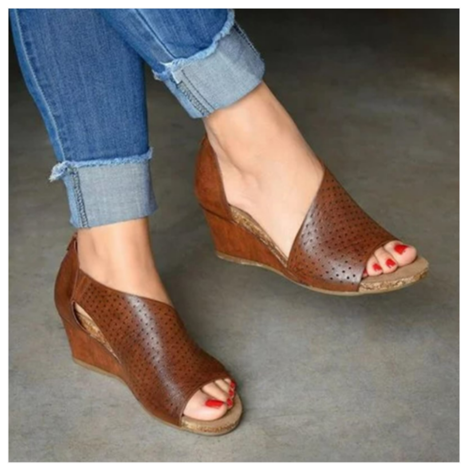 Sandals - Mouth Design